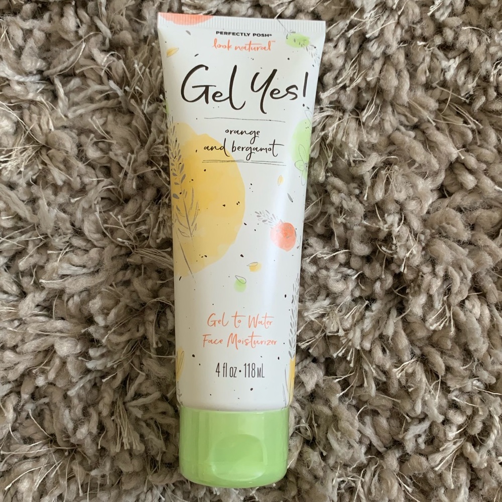 Perfectly Posh Gel Yes